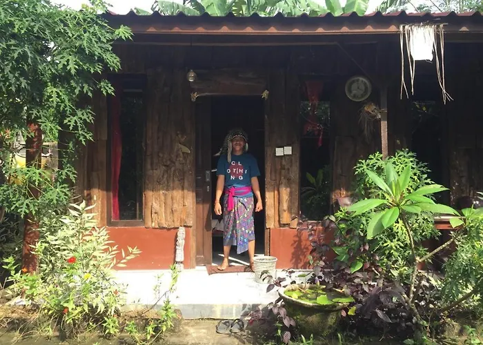 Made Roejas Homestay